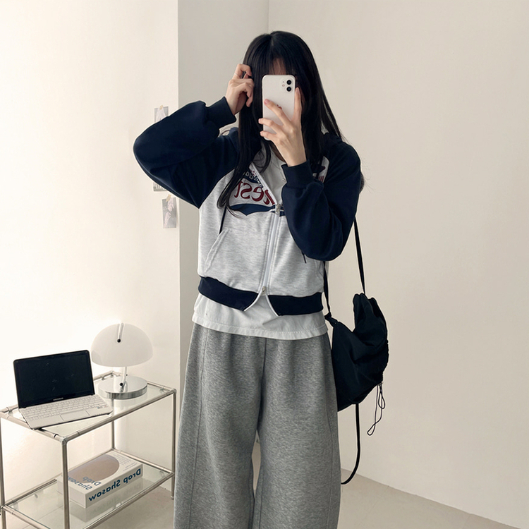 ラグランクロップドフードジップアップ NAVY