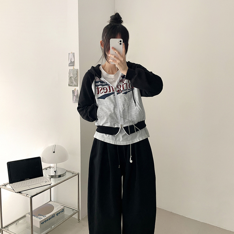 ラグランクロップドフードジップアップ BLACK