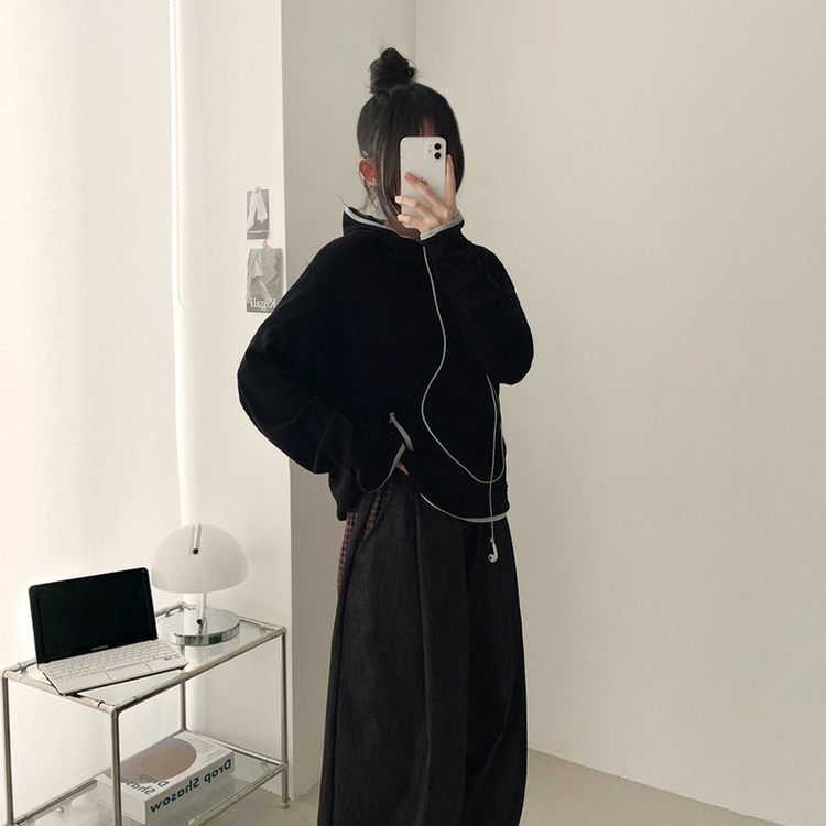 バイカラーラインハイネックフーディー BLACK