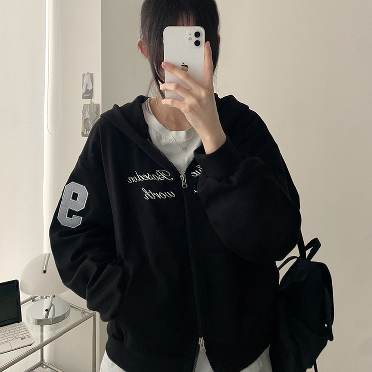 ナンバーパッチフードジップアップ BLACK