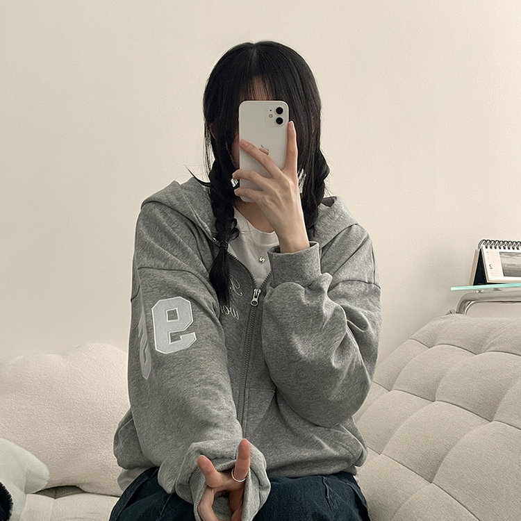 ナンバーパッチフードジップアップ GREY