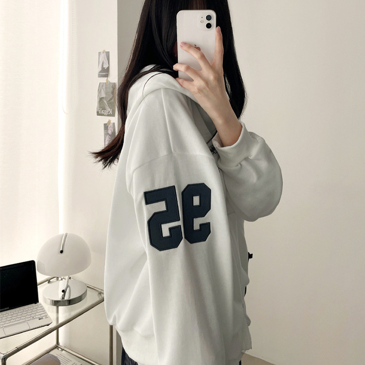 ナンバーパッチフードジップアップ IVORY