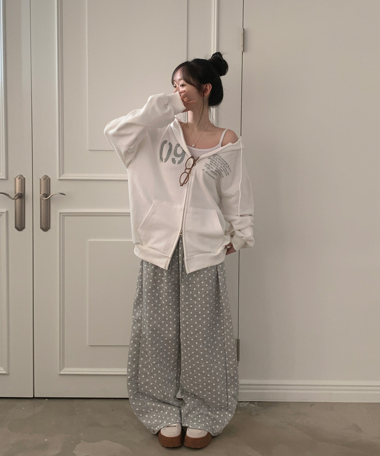 레오 도트 와이드핀턱 추리닝 트레이닝 롱팬츠 4color 그레이