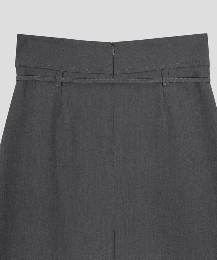 シンプルストラップロングスカート