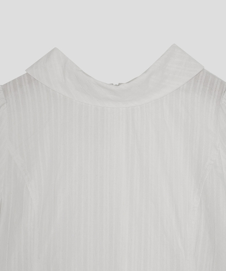 半袖カラーブラウス