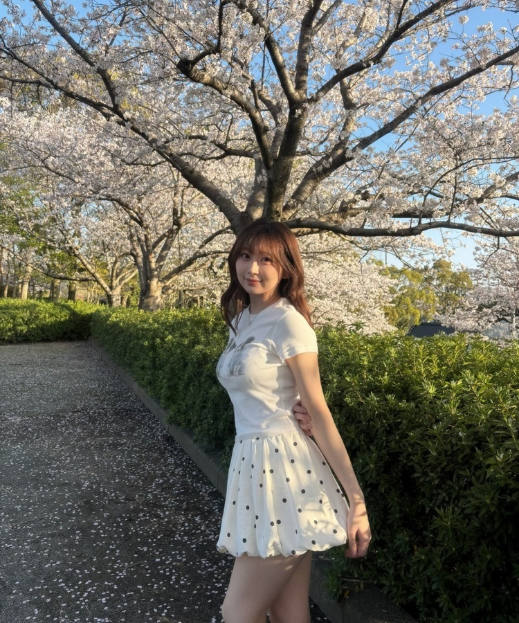 도트 벌룬스커트 아이보리