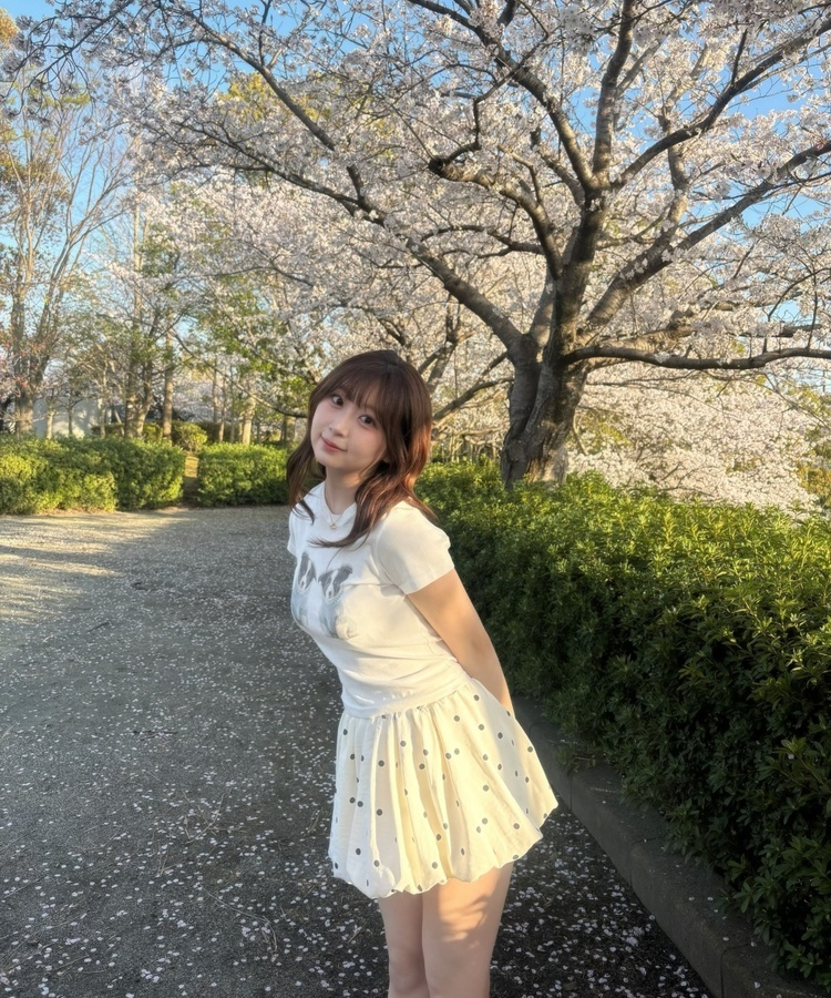 도트 벌룬스커트 아이보리