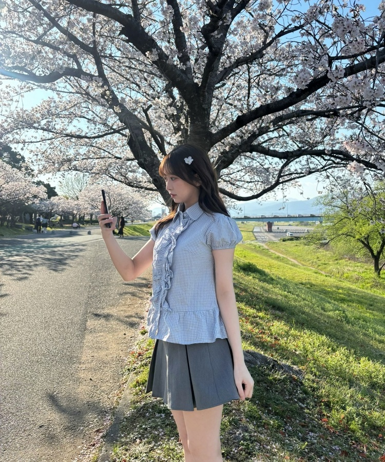 チェックフリルパフブラウス SKY BLUE