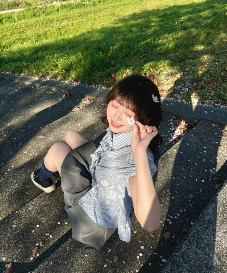 チェックフリルパフブラウス SKY BLUE