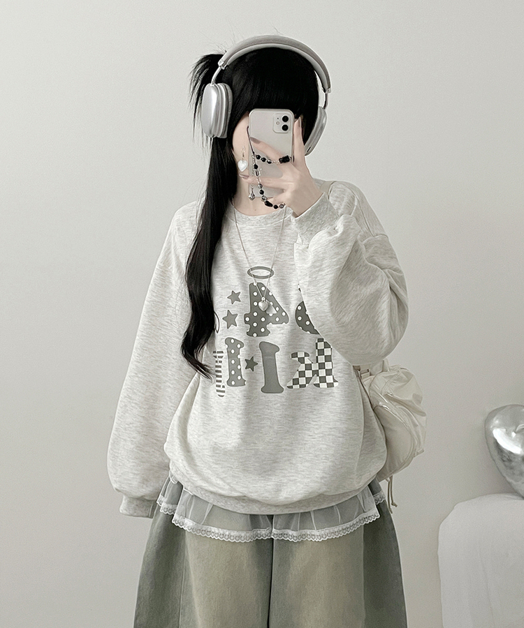 칼리도트레터링프린팅박스핏긴팔맨투맨 오트밀