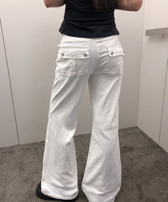 ローライズブーツカットデニム IVORY