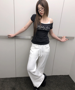 ローライズブーツカットデニム IVORY