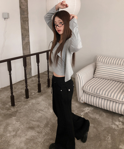 ローライズブーツカットデニム BLACK