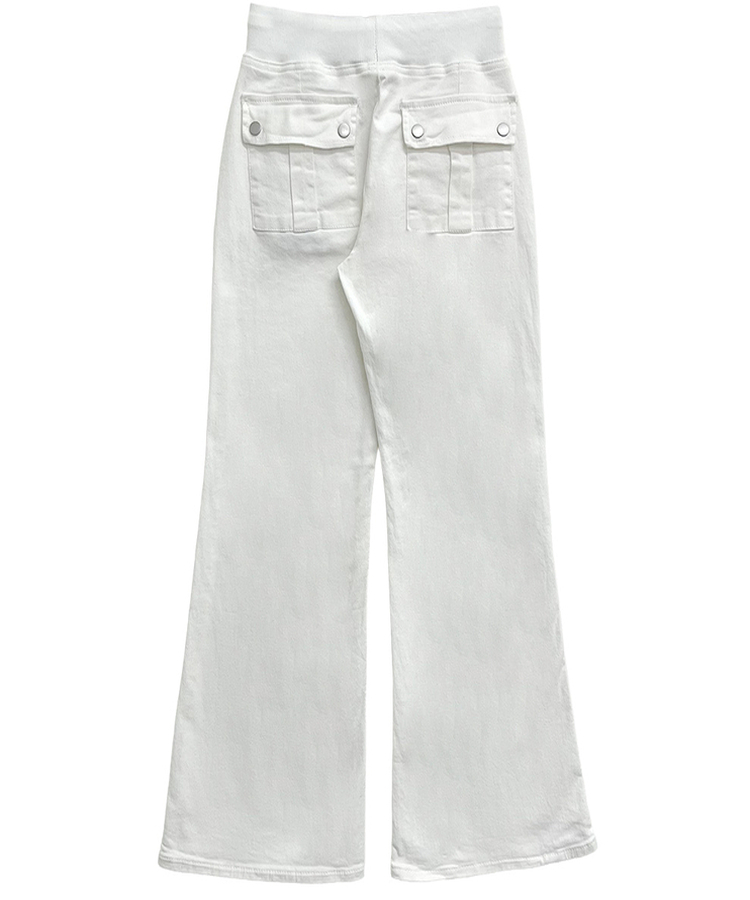 ローライズブーツカットデニム