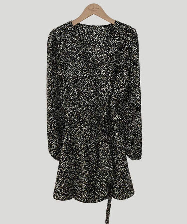 フラワーワンピース