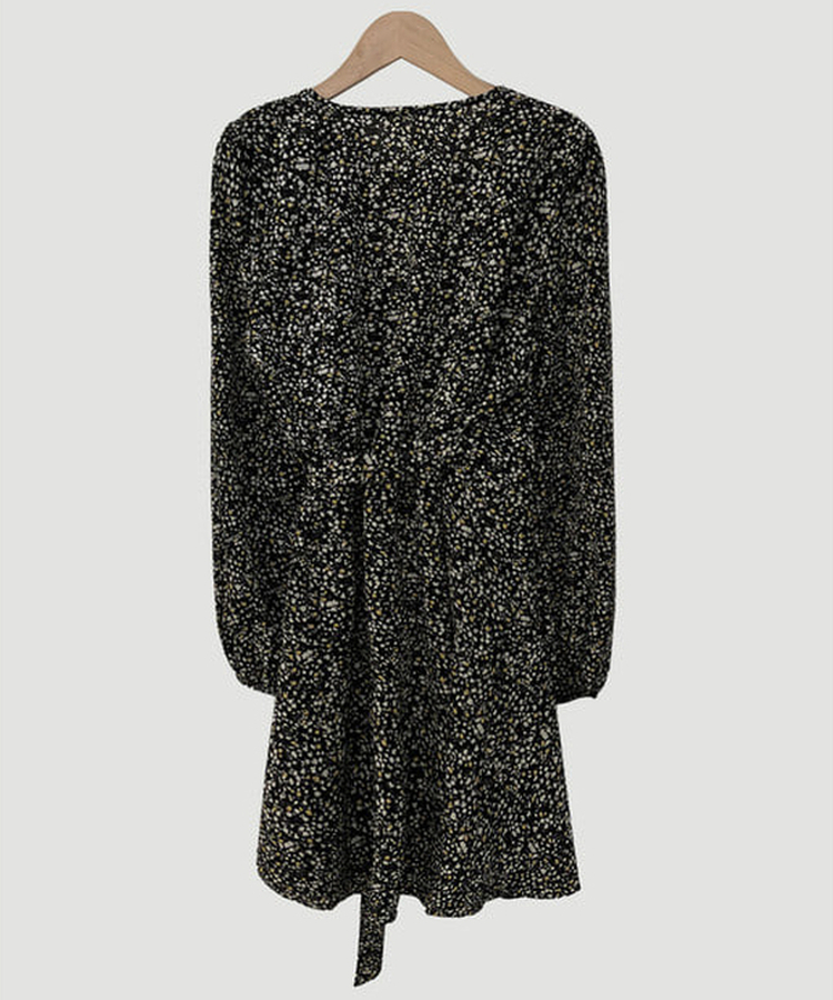 フラワーワンピース