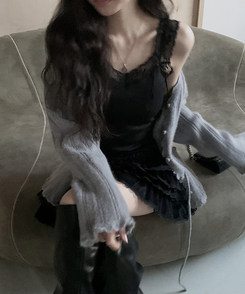 【カップ付き】ガーリーレースキャミソール BLACK