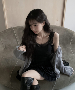 【カップ付き】ガーリーレースキャミソール BLACK