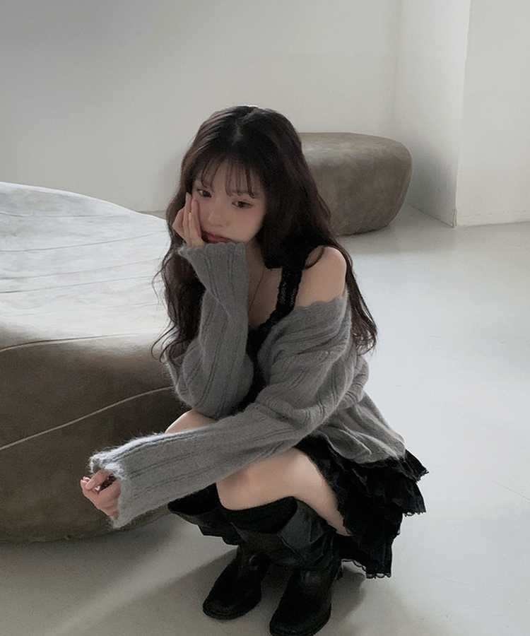 【カップ付き】ガーリーレースキャミソール BLACK