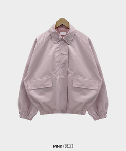 セミクロップドミリタリージャケット