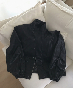 ハイネックレザージャケット