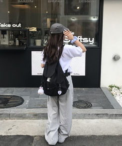 대용량 빈티지 체크 백팩 블랙