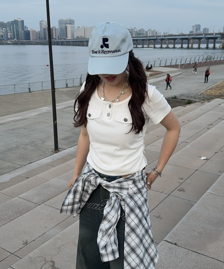 リブヘンリーネッククロップドトップス WHITE