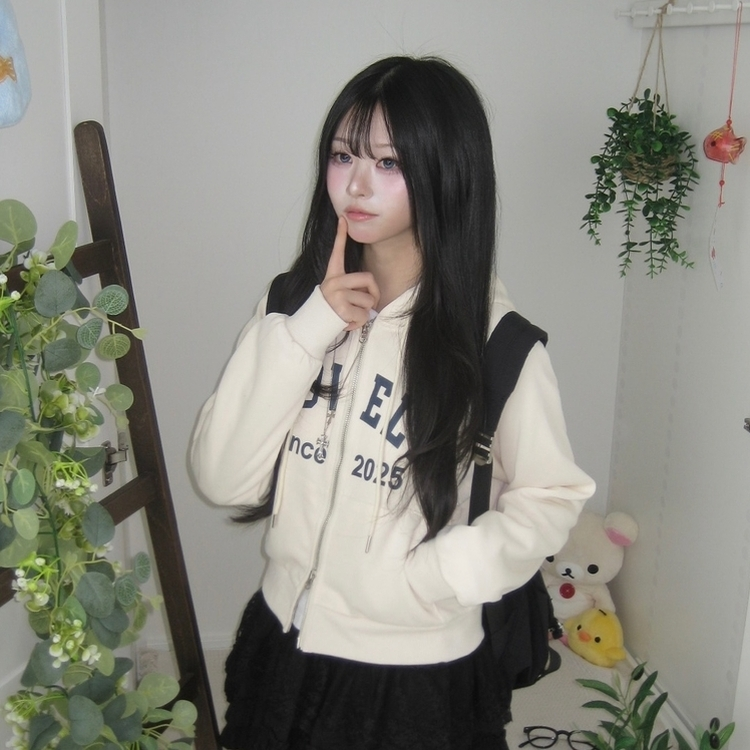 교복위에 툭 세미크롭 빈티지 레터링 러블리 후드집업 교복 아우터 봄 가을 학생 꾸안꾸 캐주얼 개강 개학 아이보리