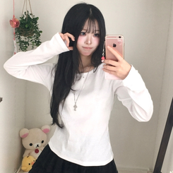 スタッズポイント長袖Tシャツ WHITE