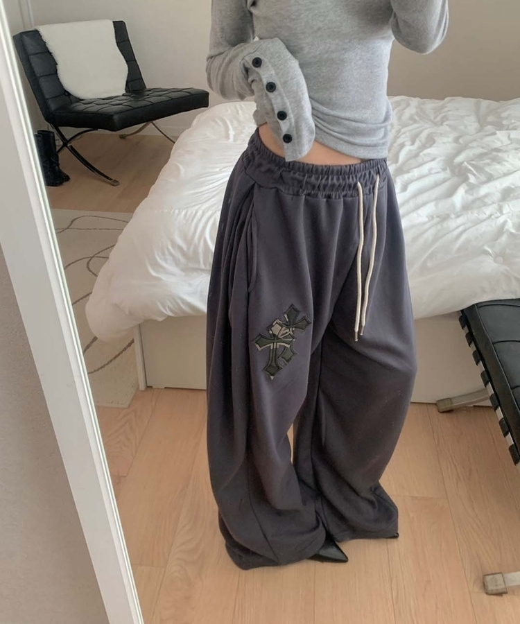 十字パッチピンタックワイドパンツ(6color) CHARCOAL