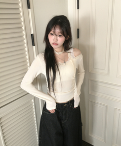 【マフラー付き】レーススリムTシャツ IVORY