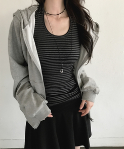 ストライプホルターネックキャミソール BLACK