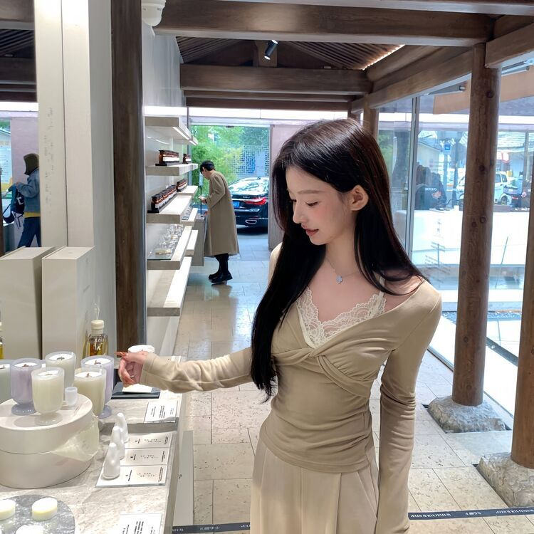 ホルターネックレースTシャツ BEIGE