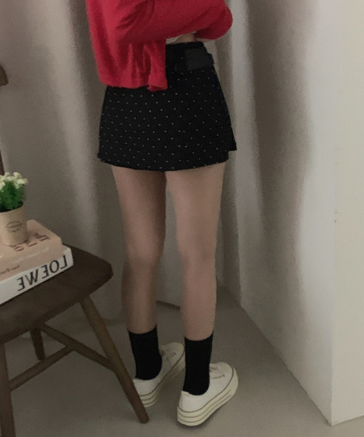 【ベルト付き】ドットミニスカートパンツ BLACK