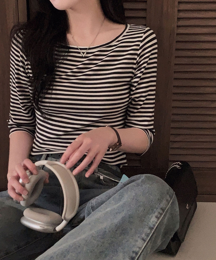 세상 부드러운 촉감말랑 보들 단가라 7부 라운드 굴림 티셔츠 블랙