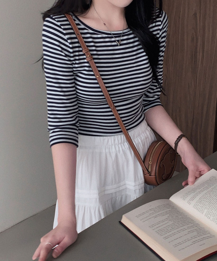 세상 부드러운 촉감말랑 보들 단가라 7부 라운드 굴림 티셔츠 네이비