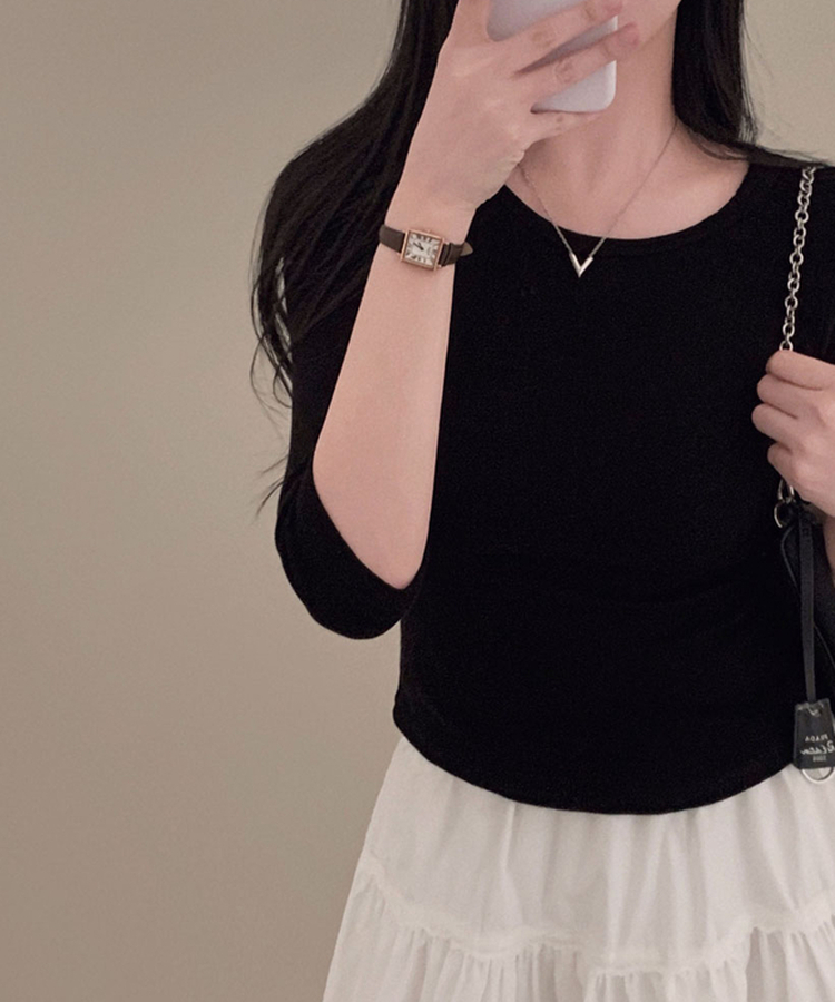 라인정리 베이직 데일리 여리핏 7부 긴팔 라운드 굴림 티셔츠 블랙