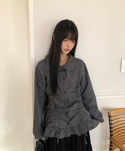 チェックシャーリングラウンドカラーブラウス BLACK