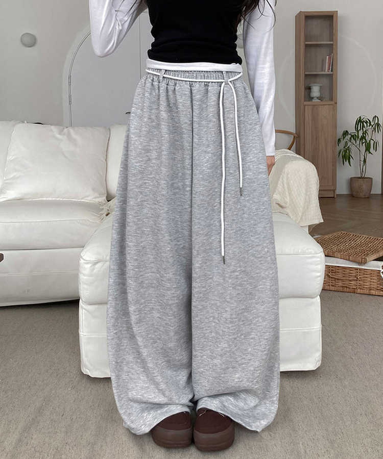 유렌 스트랩 하트 나염 백포켓 와이드 트레이닝 팬츠 그레이