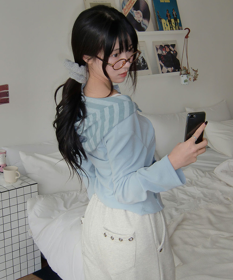 포에 배색 스트라이프 여리핏 후드 버튼 니트 티셔츠 봄신상 봄후드티 소라