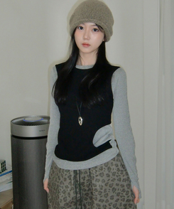 고트 레이어드 일체형 펀칭 골지 긴팔 티셔츠 블랙