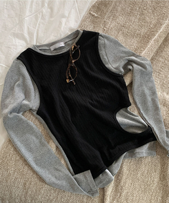 고트 레이어드 일체형 펀칭 골지 긴팔 티셔츠