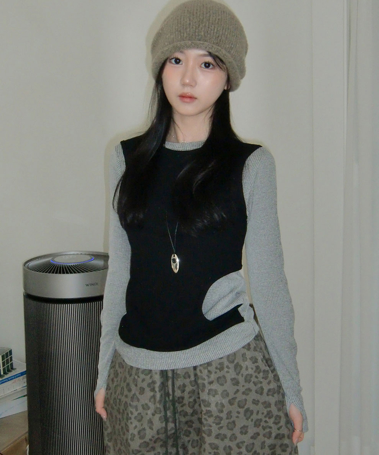 고트 레이어드 일체형 펀칭 골지 긴팔 티셔츠 블랙