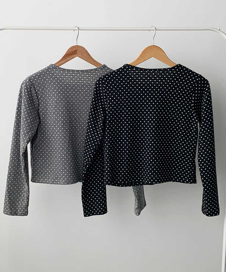 엔비 도트 버튼 세미크롭 라운드넥 가디건 도트패턴