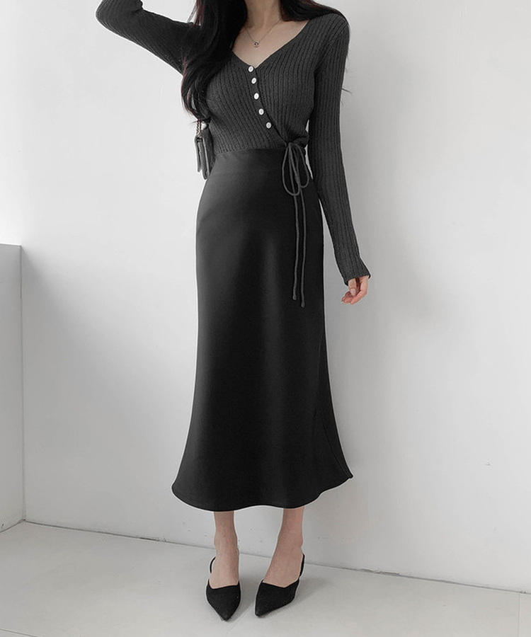 サテンマーメイドロングスカート BLACK