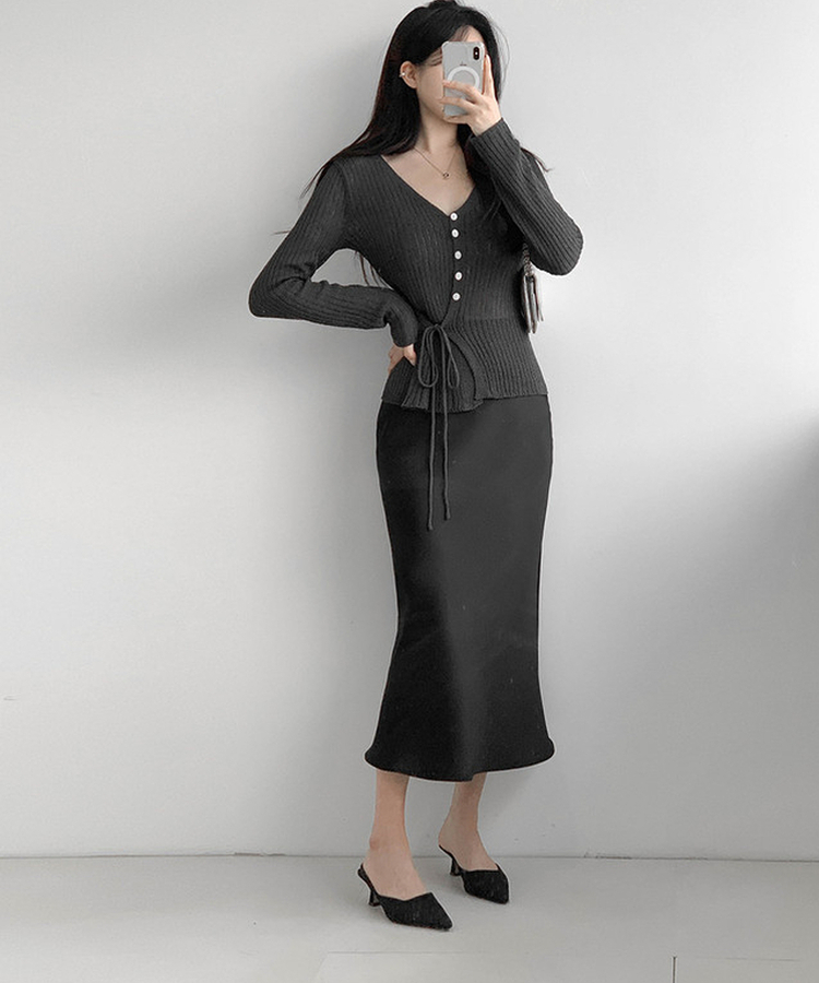 サテンマーメイドロングスカート BLACK