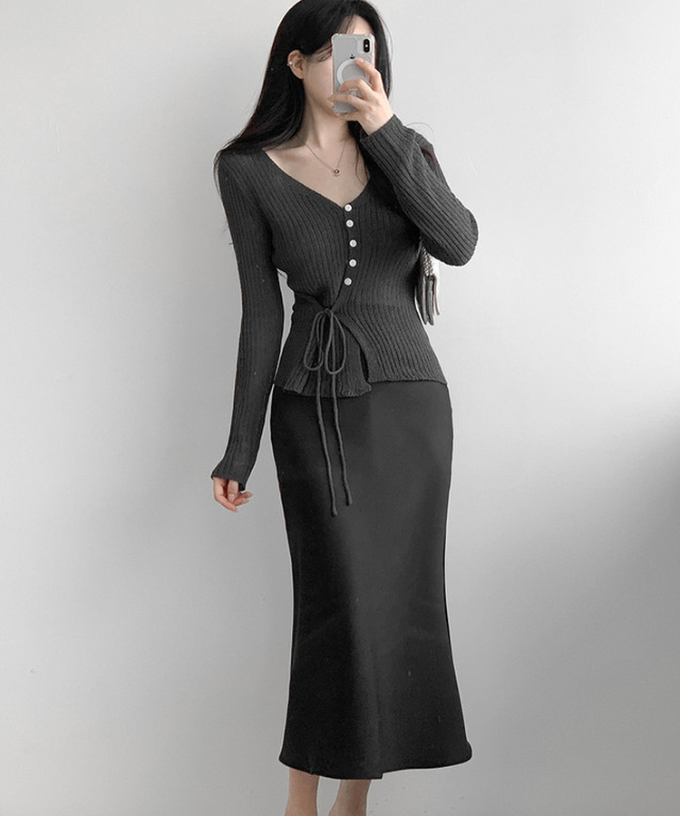 サテンマーメイドロングスカート BLACK