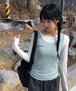 【SET】ボタンキャミソール＋レイヤードTシャツ GREEN