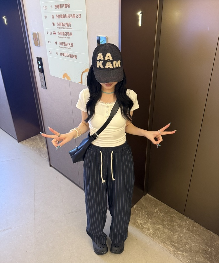 ピンストライプドロストワイドパンツ NAVY