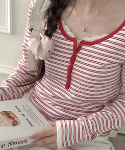 ボタンネックボーダー長袖Tシャツ RED